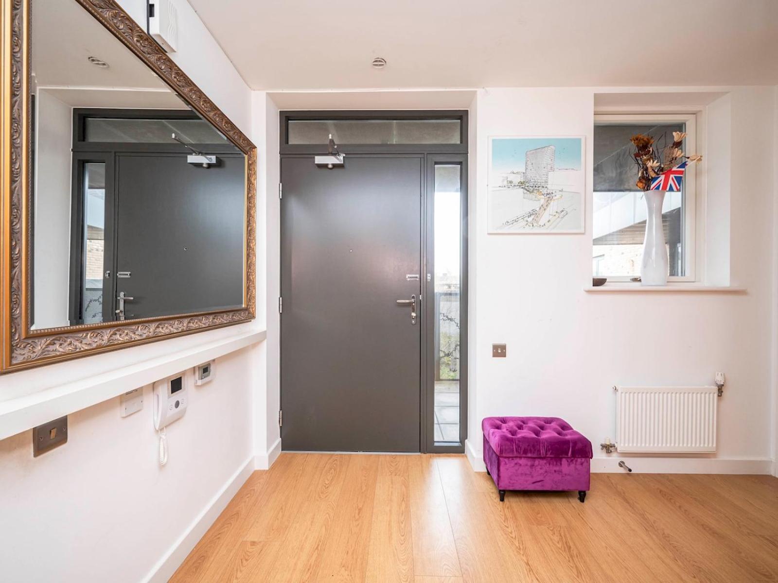 London Apartment Near Tower Bridge And Tube Pass The Keys מראה חיצוני תמונה